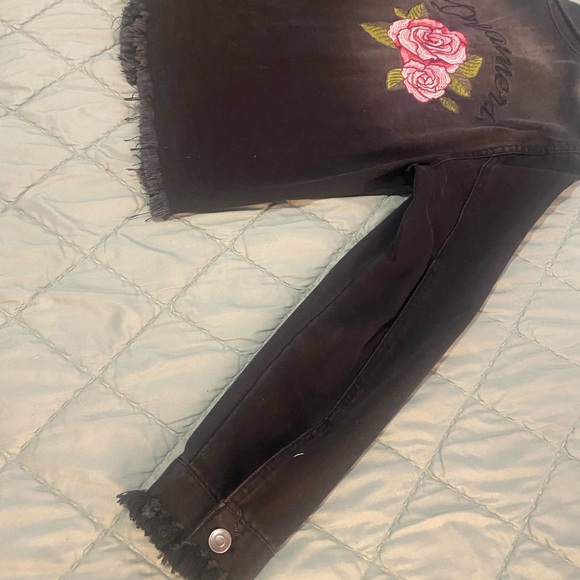 Love Tree Jackets & Blazers - Love Tree Black Cropped Jeans with Pink Floral Embroidery